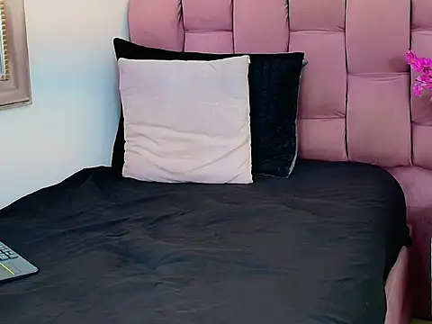 Chat +18 de Oswalldo__ ao vivo