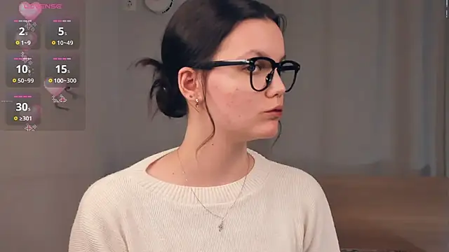 Chatroom XXX en direct de JuliannPaysour