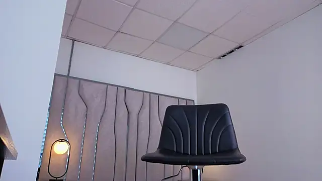 Chat XXX ao vivo de MAISE_HILL1