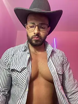 magnumchris' Live XXX Chat