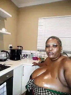 แชท XXX สดของ queenbusty