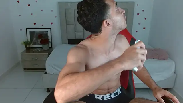 Caius_fox Show Webcam