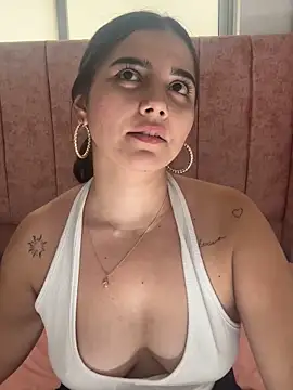 دردشة salomecute21 الجنسية المباشرة