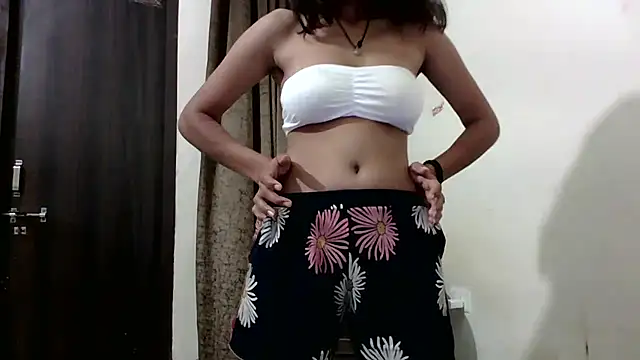 Aayusmatisharma Live XXX-chat