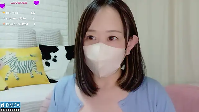 na_na_ko1102のライブXXXチャット