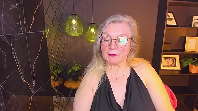 NataliMellow's Live XXX Chat