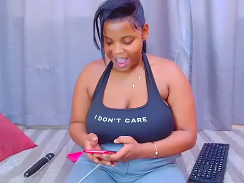 Xoli_11's Live XXX Chat