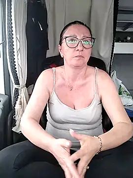 Milfa_nimfomana 라이브 XXX 채팅