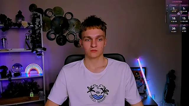 Show modela john_lik na web-kameri