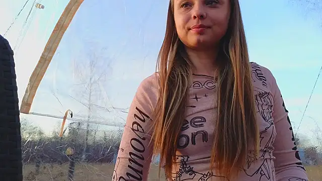 Misss_Vikk Chat XXX in diretta