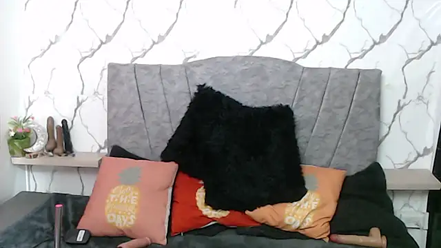 VIOLETTA-HOT Chat XXX in diretta