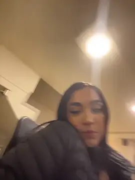 Živý XXX chat Farah_Stone