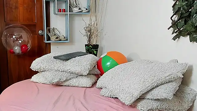 DestinyHills – Live XXX-chat