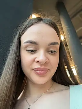 دردشة KristiRich الجنسية المباشرة