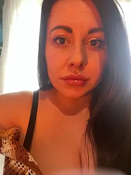 DaisyStreet Chat XXX live