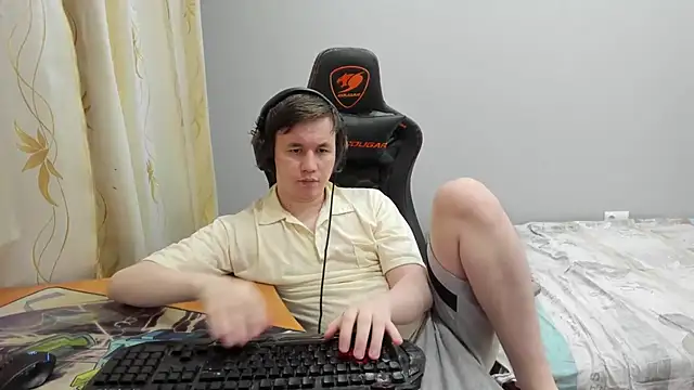 iliaskrislove's Live XXX Chat