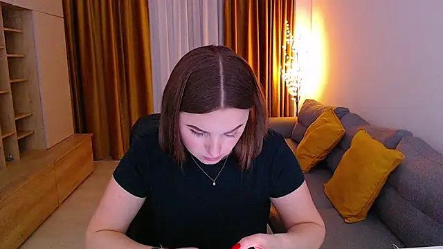 _Mia_Adams Adlı Modelin Canlı XXX Sohbeti