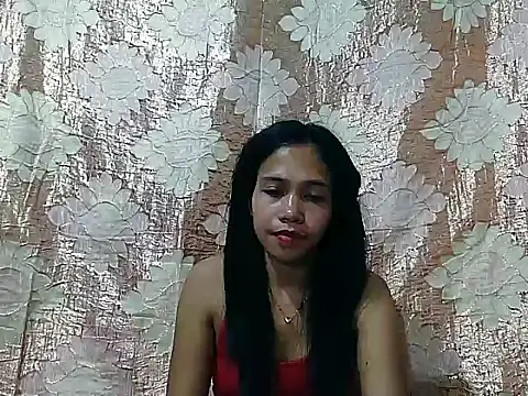 PinaySkinnyGirl Adlı Modelin Canlı XXX Sohbeti