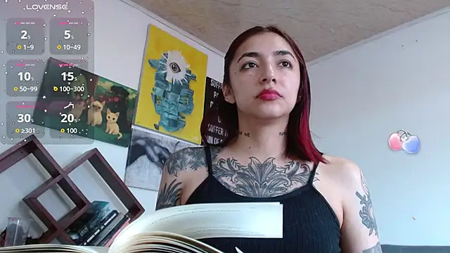 ZoeBakers_'s Live XXX Chat