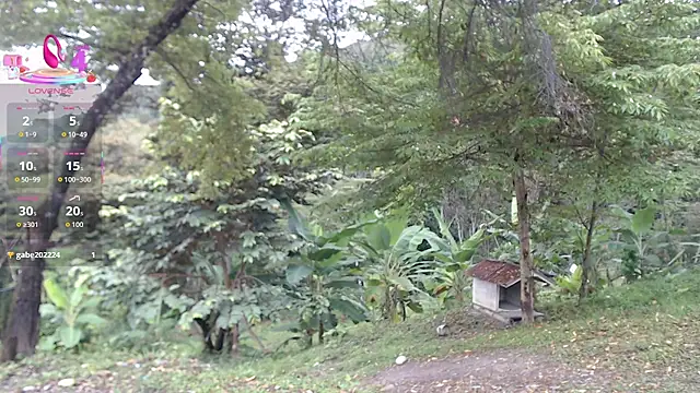 Chat +18 de esmeralda_li ao vivo