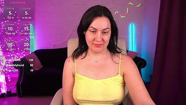 VelvetLuck 现场XXX聊天