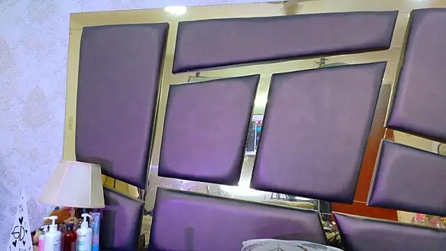 Онлайн чат XXX NicoleEsposito