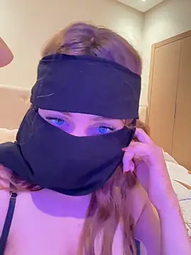 Divas_Arab_girls Adlı Modelin Web Kamerası Şovu