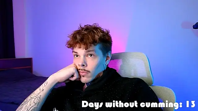 DENIS_HERE লাইভ XXX চ্যাট