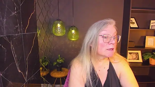 NataliMellowのライブXXXチャット