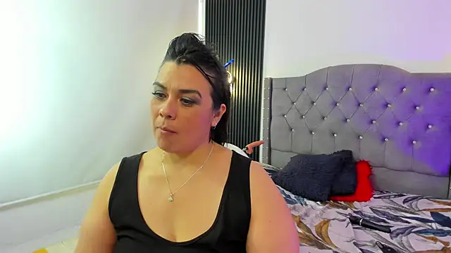 martina_foxy_ Chat XXX in diretta