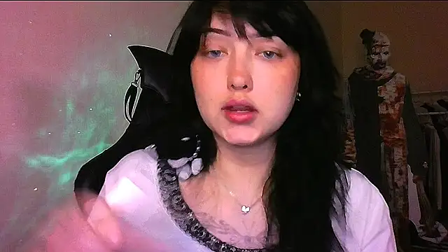 Katarina_Fox_ Chat XXX in diretta