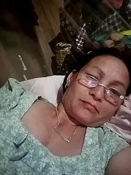 Cucci07 Adlı Modelin Canlı XXX Sohbeti