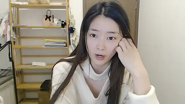 Mimi-cnbaby Chat XXX in diretta