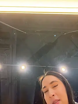 Živý XXX chat Holly_Play