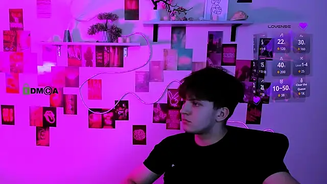 Živý XXX chat travis_wolf_