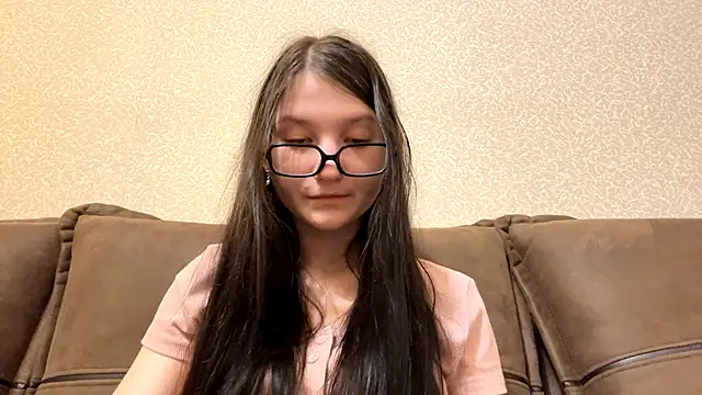 AurorAurora Adlı Modelin Canlı XXX Sohbeti