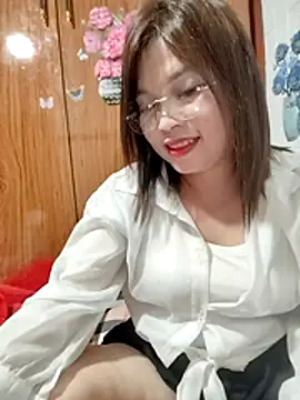 XXX chat uživo modela Cover-baa