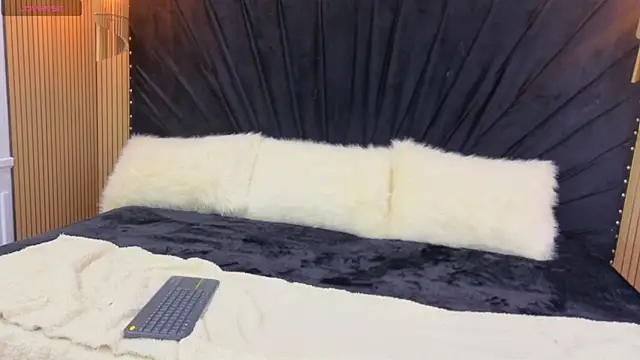 Megan-Horney-'s Live XXX Chat