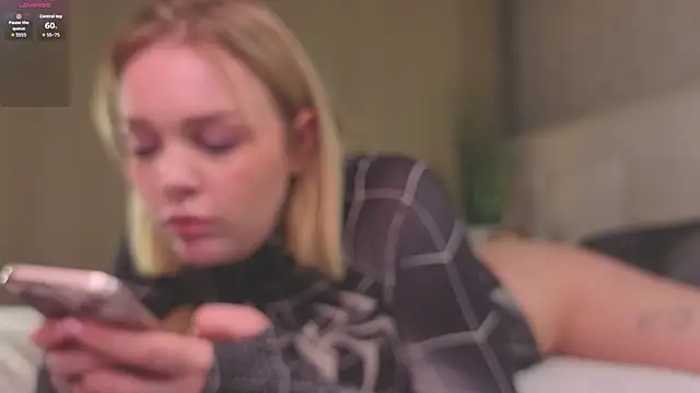 XXX chat uživo modela Jenifer_lo