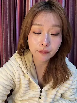 A-cola 现场XXX聊天