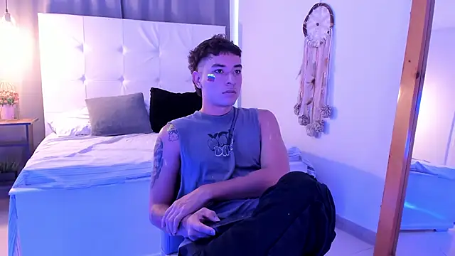 Thiago_2003_ 现场XXX聊天