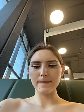 AnitaFly 现场XXX聊天