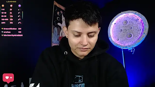 girl_intense444のライブXXXチャット