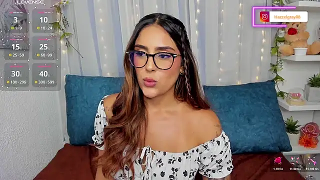 Chat XXX ao vivo de HazzelGray