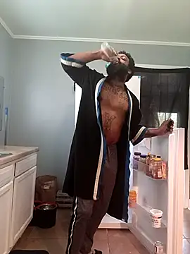 T92bbc 即時 XXX 聊天