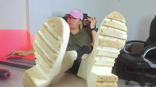 แชท XXX สดของ alma_fenix