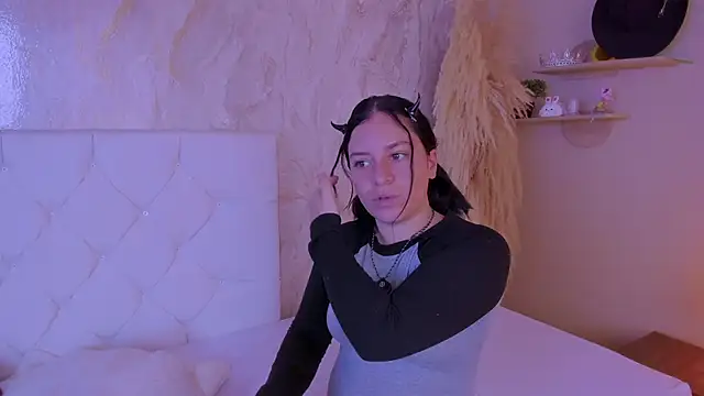 Chat XXX en directo de Dollhell