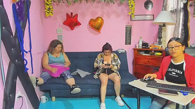 Chatroom XXX en direct de lesbiancuple