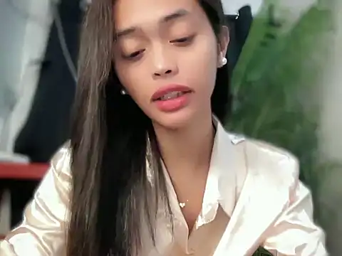 spicy_margaritaxxx 网络视讯表演