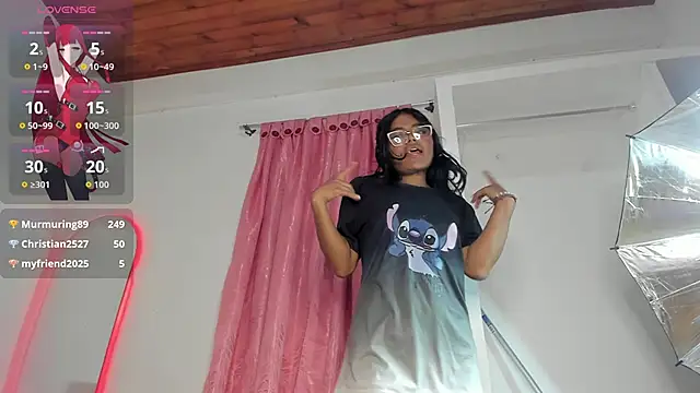 Chat +18 de luna_velveth ao vivo